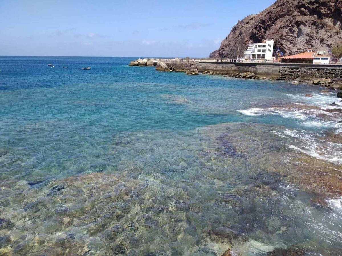 North Cliff Apartment *The Ocean Beneath Your Feet* Galdar Exterior photo