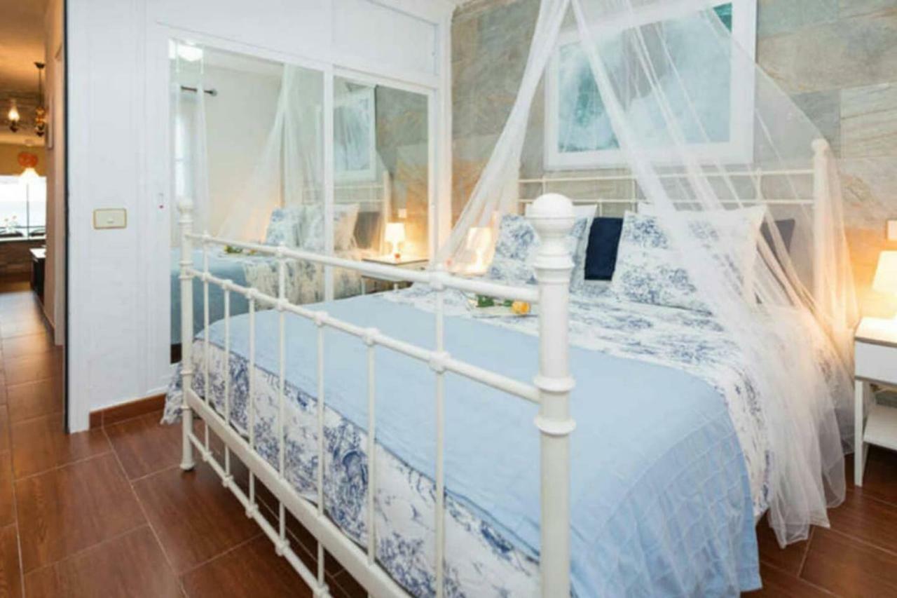 North Cliff Apartment *The Ocean Beneath Your Feet* Galdar Exterior photo